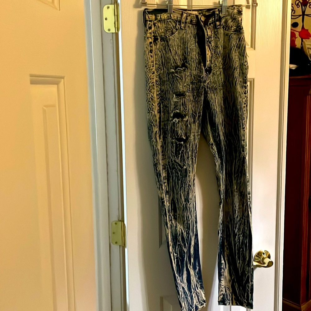 Jeans, jr. Size 11, blue white acid.